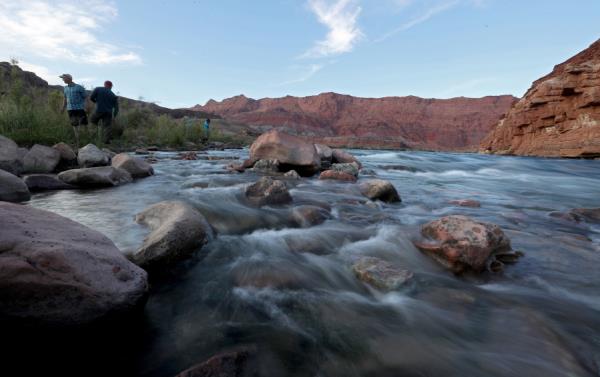 加固正在收缩的科罗拉多河的新举措可能会减少流向各州的水量