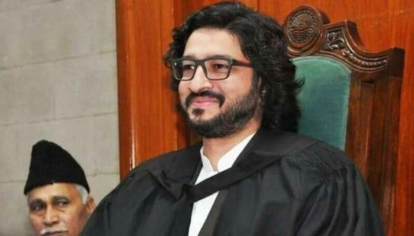 地方法官批准对多斯特·穆罕默德·马扎里进行为期两天的羁押